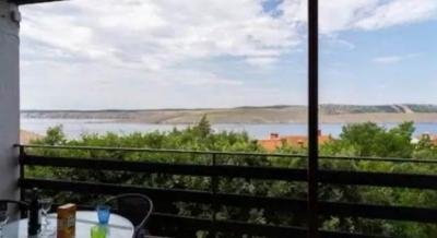 Apartment Vives-Jadranovo, private accommodation in city Crikvenica, Croatia